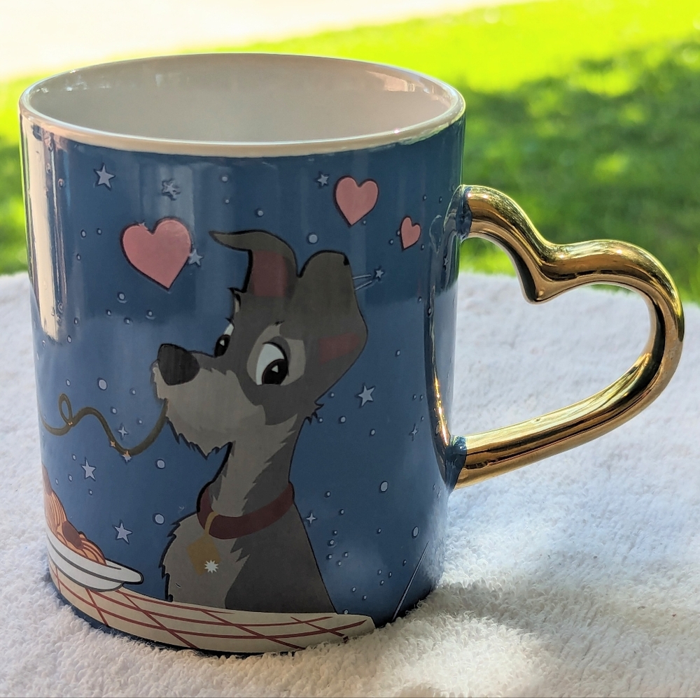 Disney's Lady And The Tramp Mug With Heart Shaped Handle.  In Great Condition.